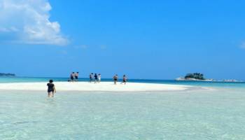 Pulau Pasir Belitung